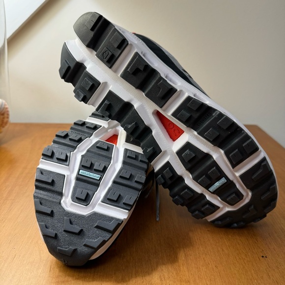 🔥🔥NOT AVAILABLE!!!!🔥🔥ON Cloudvista Running Shoes in Glacier/Black - Picture 8 of 10